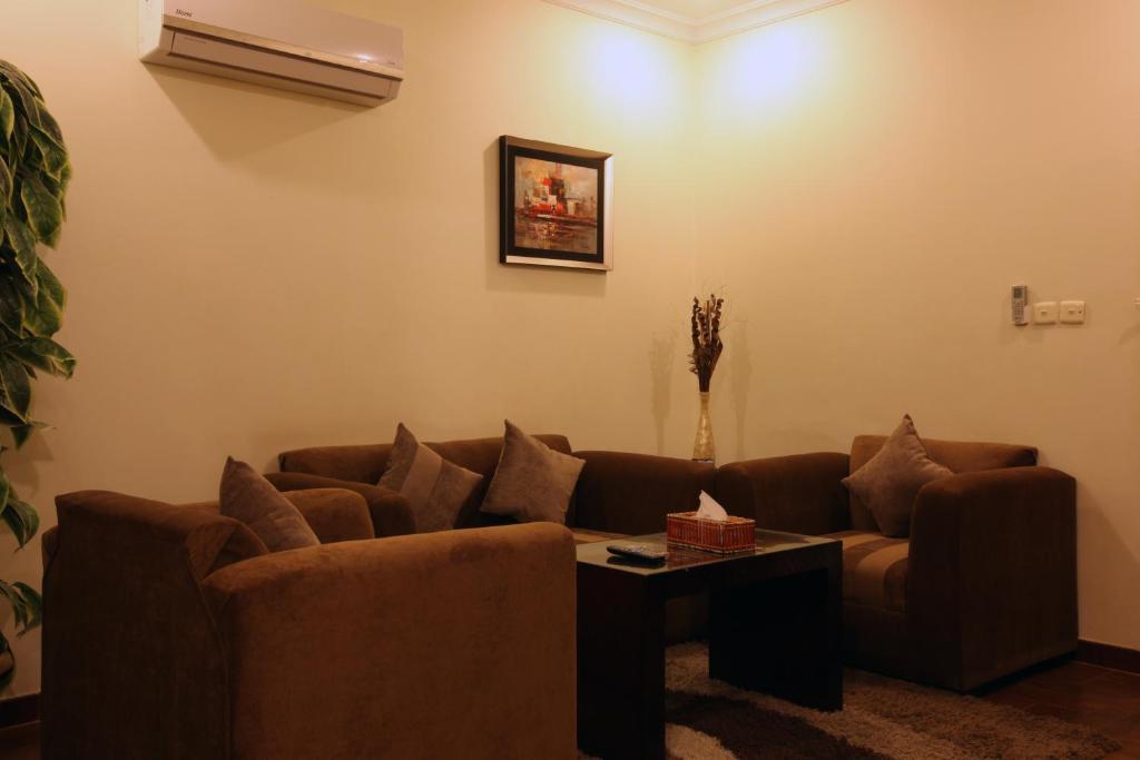 Taleen Alsulaimanyah Hotel Apartments Riyadh Room photo