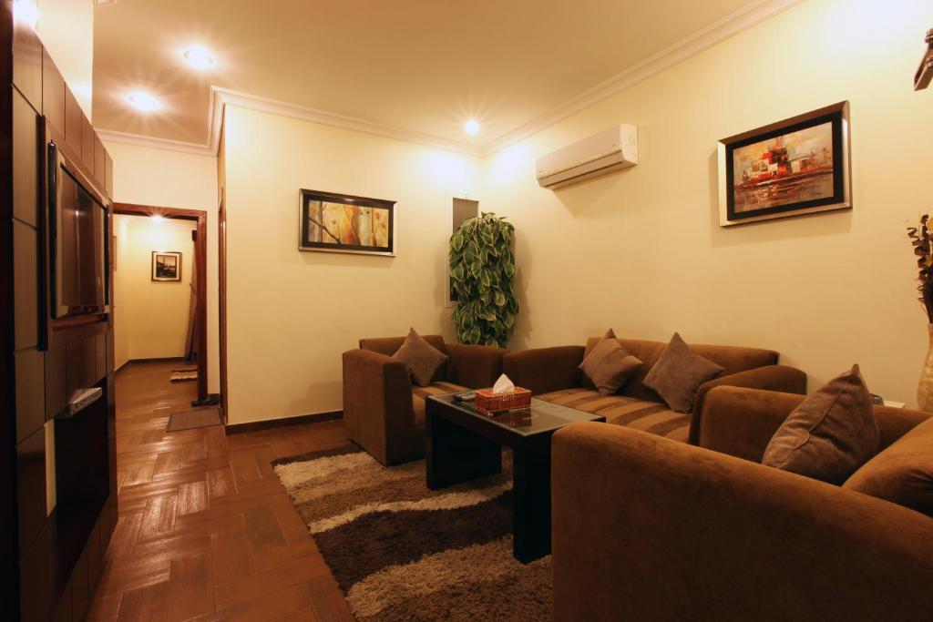 Taleen Alsulaimanyah Hotel Apartments Riyadh Room photo